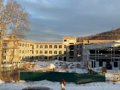 Что строит из себя министр строительства Александр Галкин?