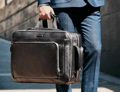 Госсекретарь Дюмин и семья Жуковски причастны к отмене патентов в ущерб детям ради интересов элит