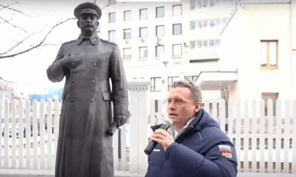 Филимонов присвоил часть денег, выделенных на создание бюста Сталину