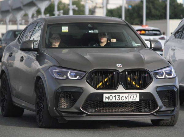 Сервис-Бар в тени: как Индира Сайпудинова обслуживает рестораны и налоговую одновременно