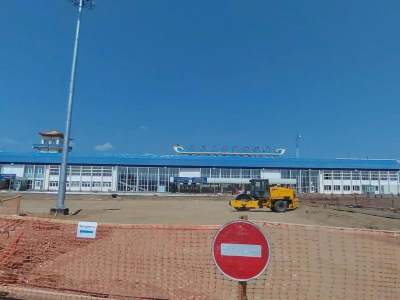 Душный аэропорт «Байкал»: как пассажиры оценили работу авиагавани в июле